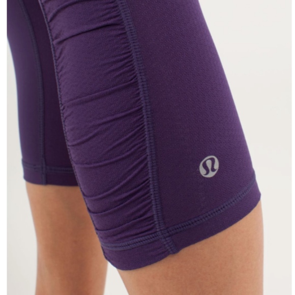 Lululemon Run in the Sun Crops - Picture 3 of 8